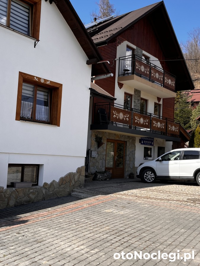 Pokoje i Apartamenty U Bartka (1)