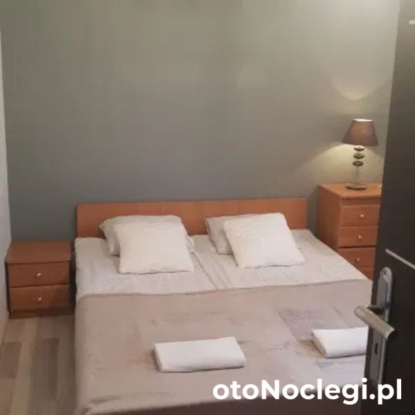 Kamienica Górna 7