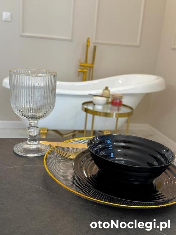 Golden Eden Wieniawska - Rezydencja Ogród Saski (1)