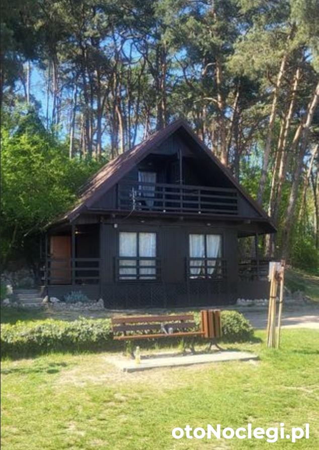 Domek letniskowy przy samej plaży – Jezioro Powidzkie