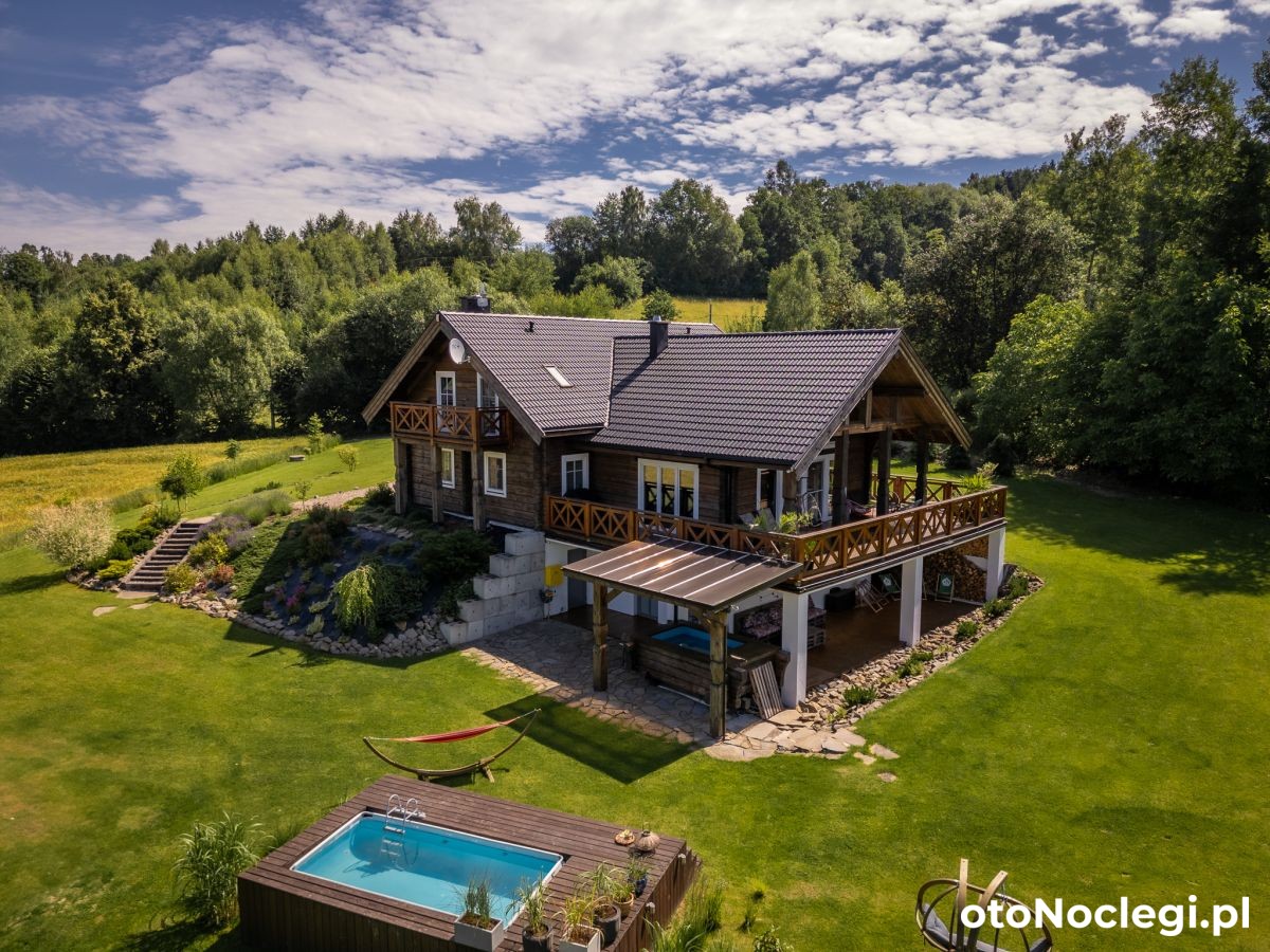 CHATA POD PRZEHYBĄ - Gołkowice Górne (1)