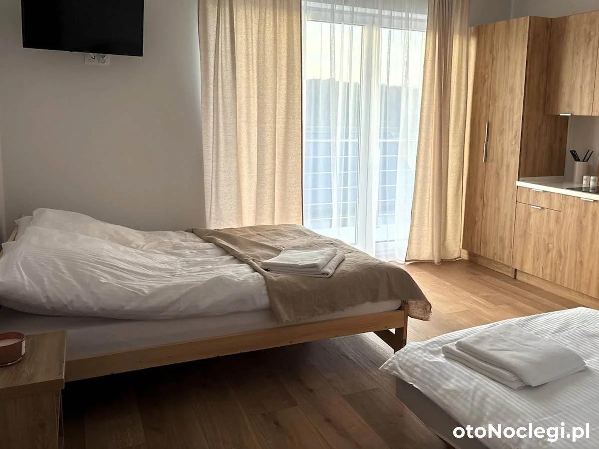 Pokoje i apartamenty nad Jeziorem Mucharskim Zembrzyce (1)