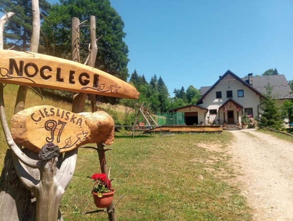 Apartamenty i Pokoje pod HOMOLAMI