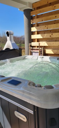 Domki z jacuzzi Zacisze w Górach Sosnówka (3)