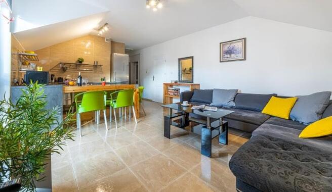 Apartament przy deptaku (4)