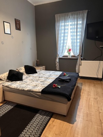 Przestronne pokoje (2)