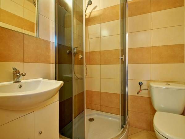 Zielone Wzgórze Pokoje Do Wynajęcia (3)