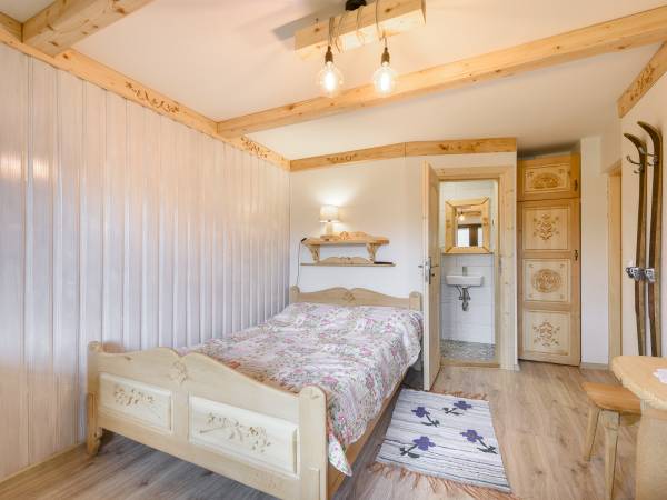 Bacówka Centrum Pokoje Gościnne i Apartamenty (4)