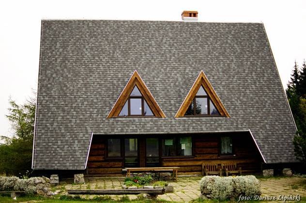 Schronisko PTTK Na Przełęczy Okraj