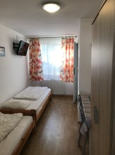 Pokoje Gościnne i Domki " MIREK"