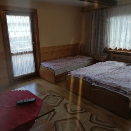 Pokój 4 osobowy - Kominek I