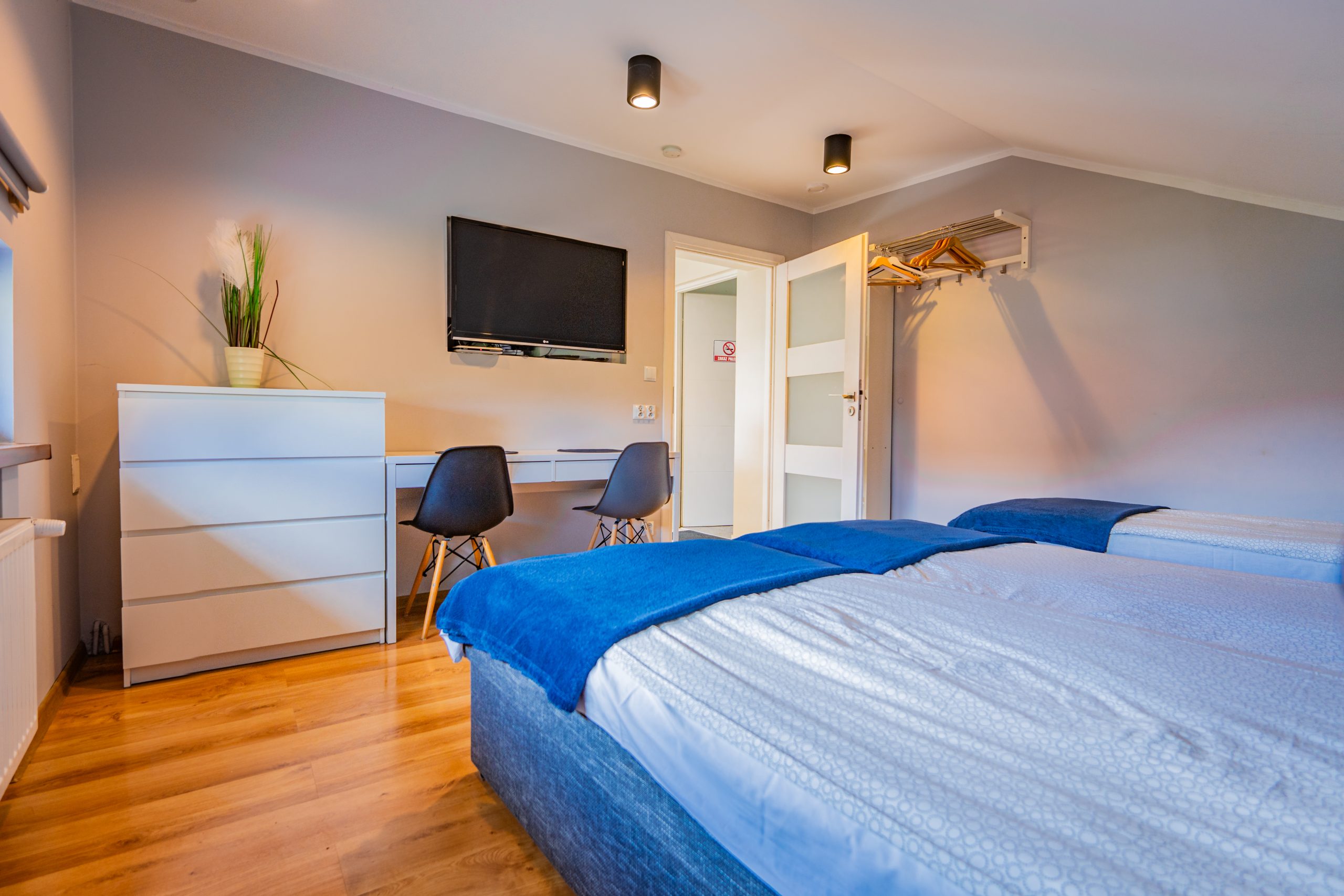 Apartament Granatowy 6 osobowy