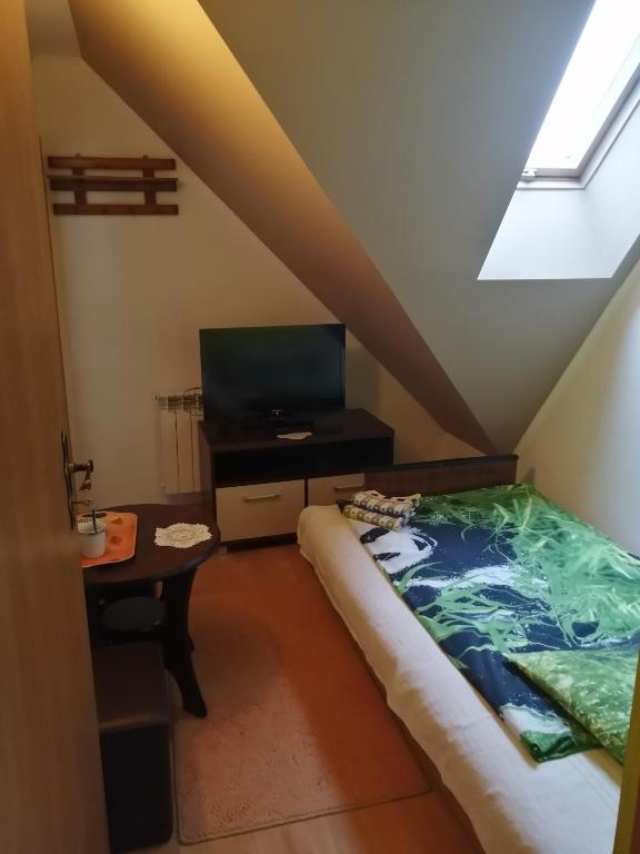 P1- Pokój 1 osobowy z prywatną łazienką