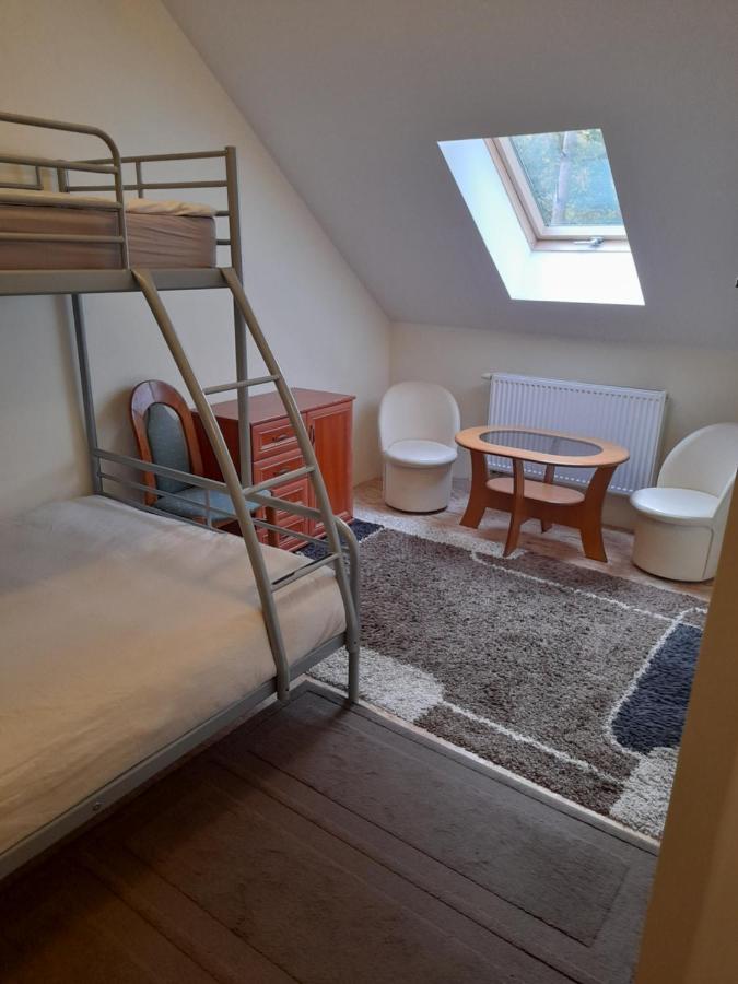 Pokój 3 osobowy ze wspólną łazienką