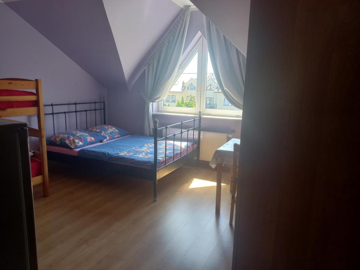 Pokój rodzinny z prywatną łazienką