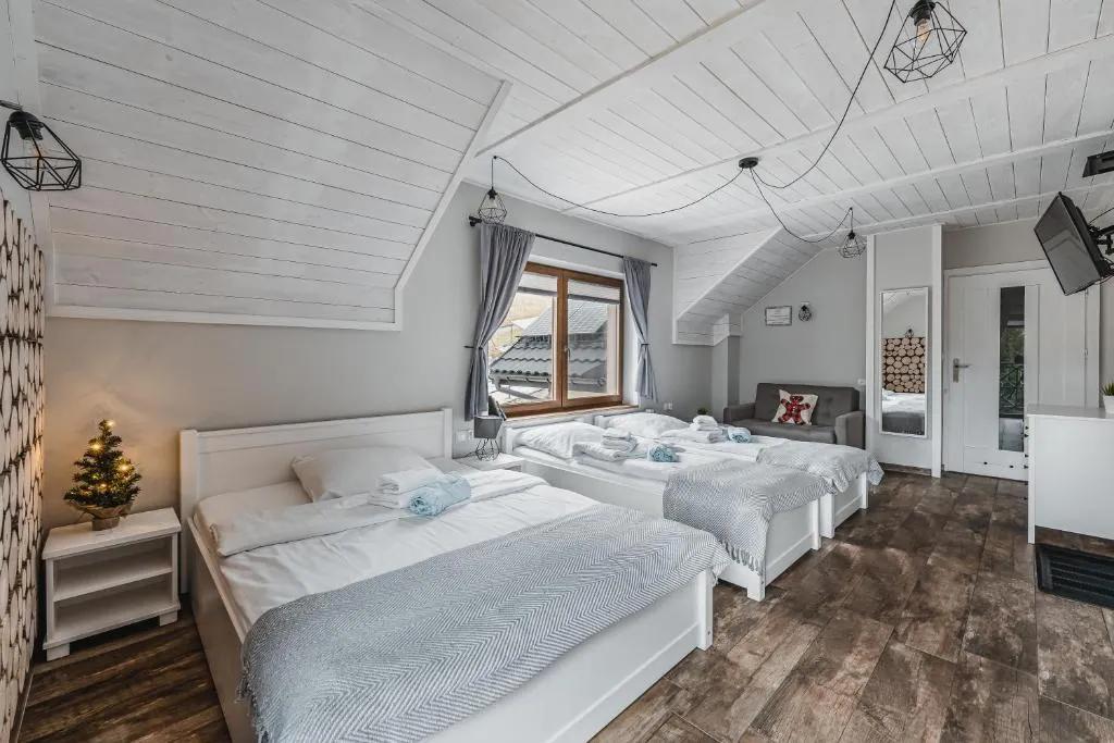 Pokój 4 osobowy z widokiem na góry