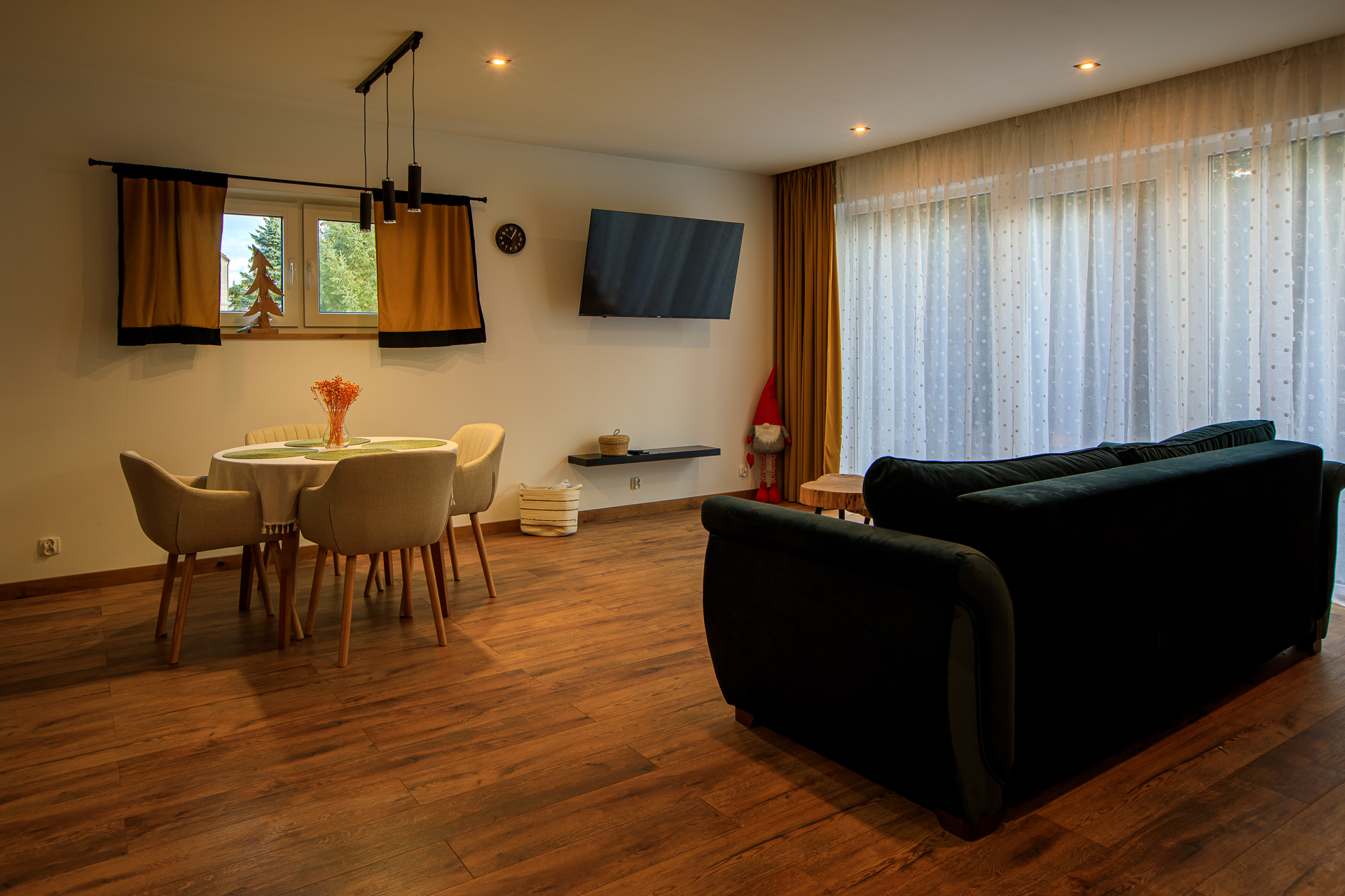 Apartament 4 osobowy M2