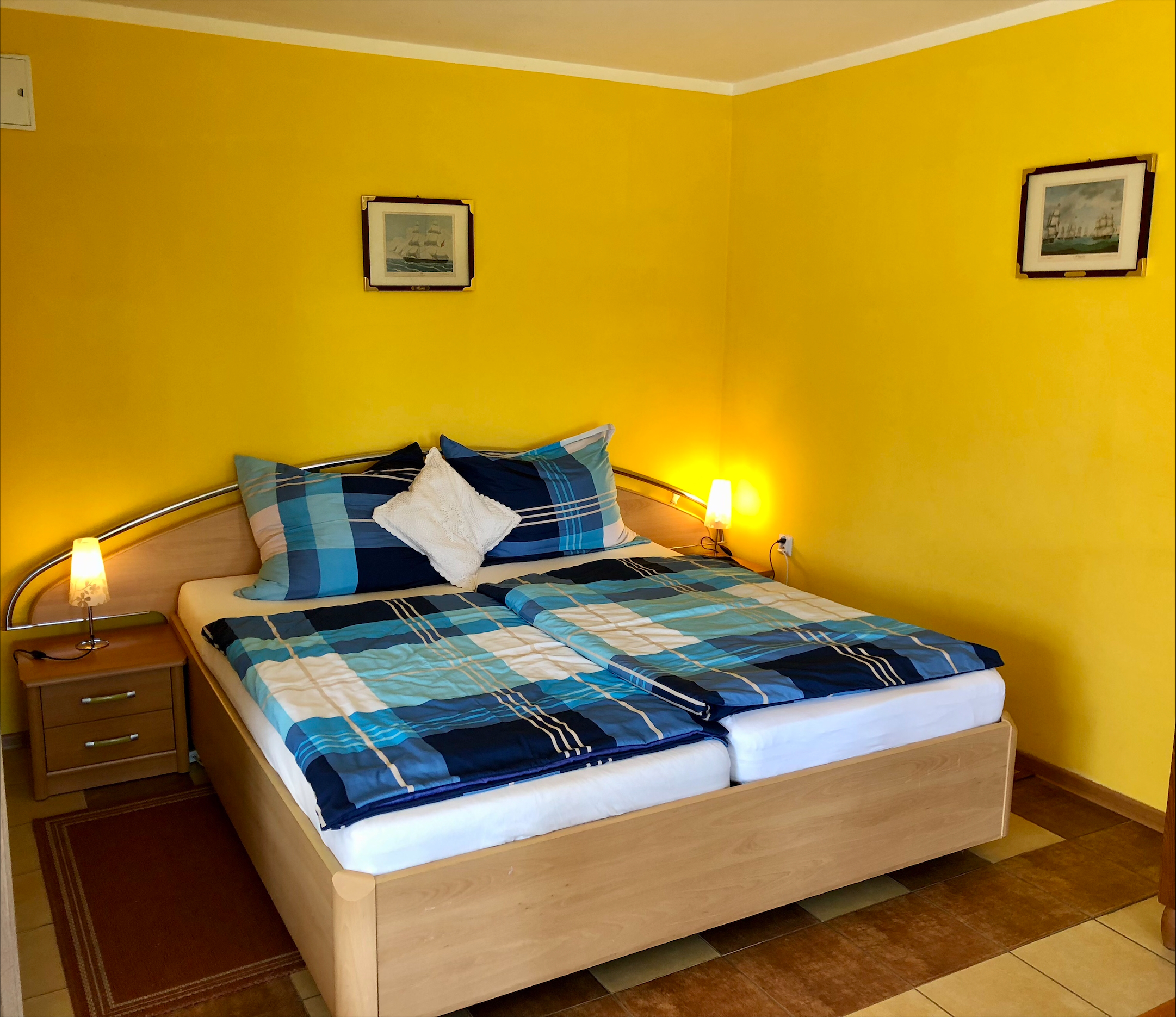 Pokój 4 osobowy z tarasem na ogród / Nr. 7