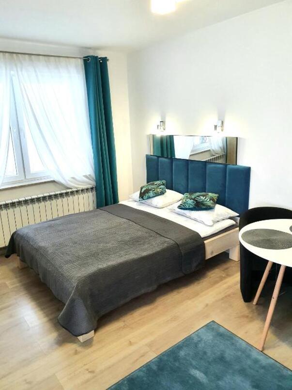 Pokój trzyosobowy z łazienką