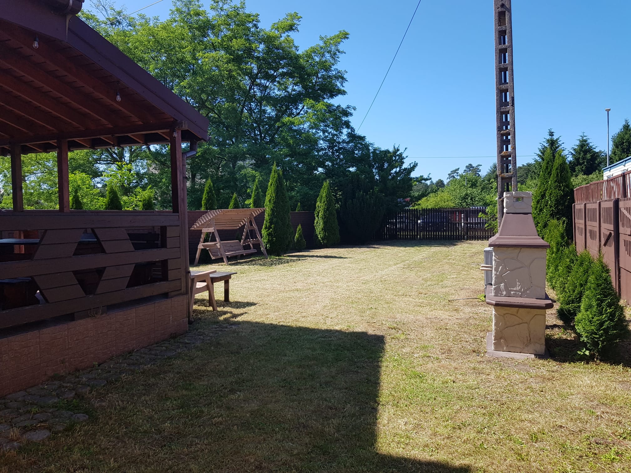 Orzech Domek 8 osobowy (o podwyższonym standardzie na niezależnej posesji 400m2) Wynajem w sezonie