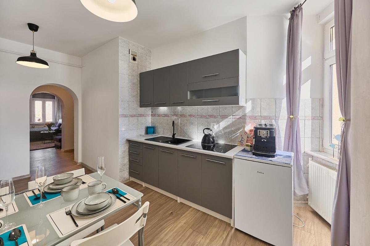 Golden Hour Apartments - Marynarzy 3