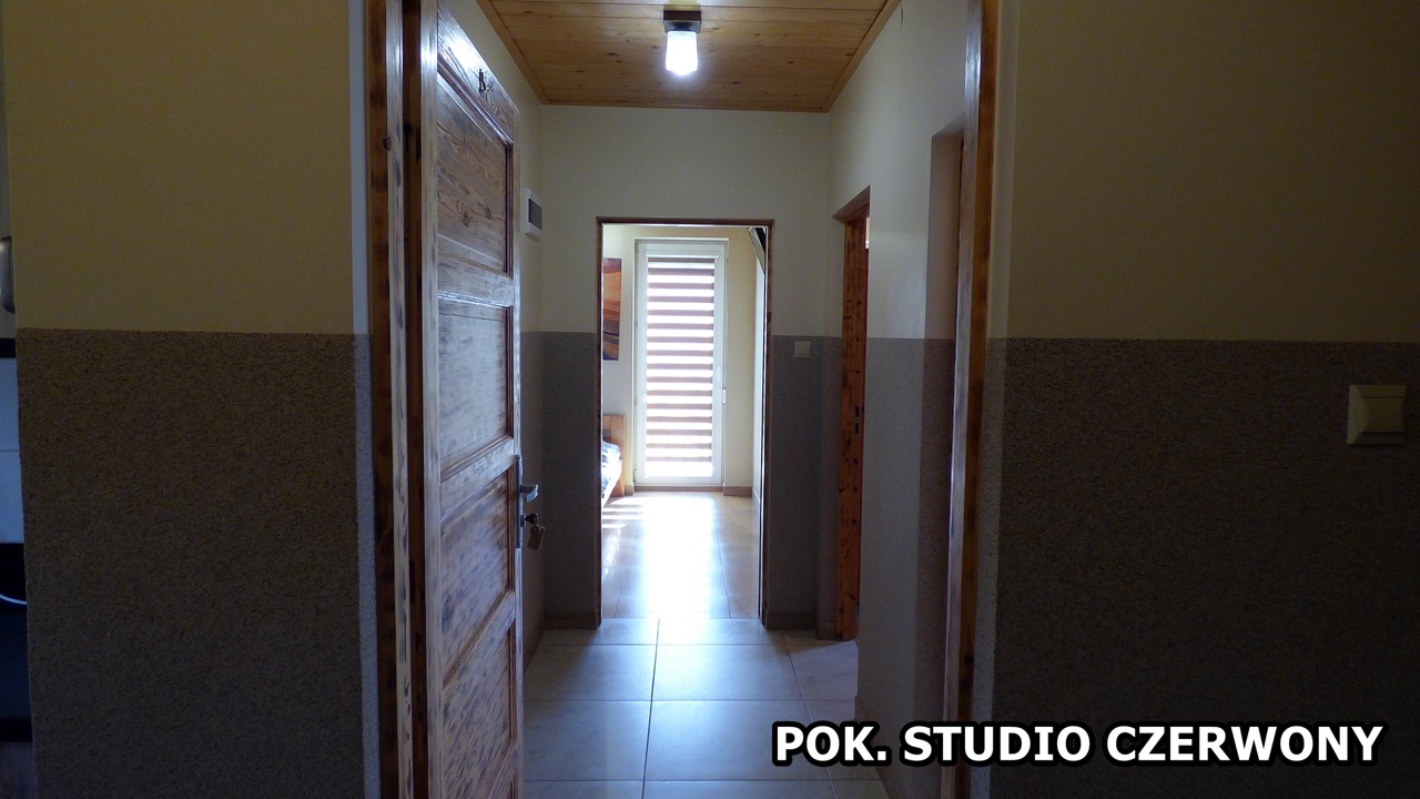 Studio 6 osobowe - Domek Czerwony
