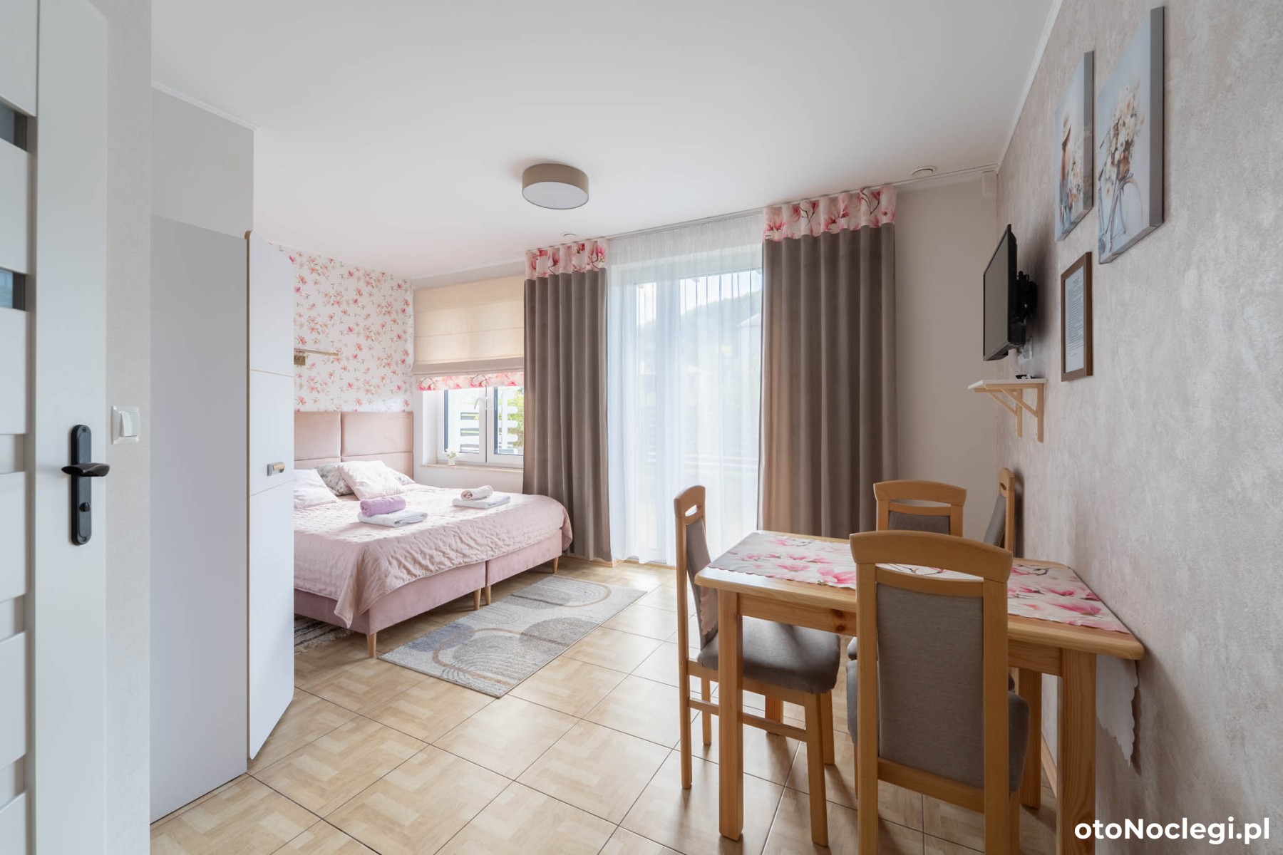 Pokój 2 osobowy ( W Magnolię )
