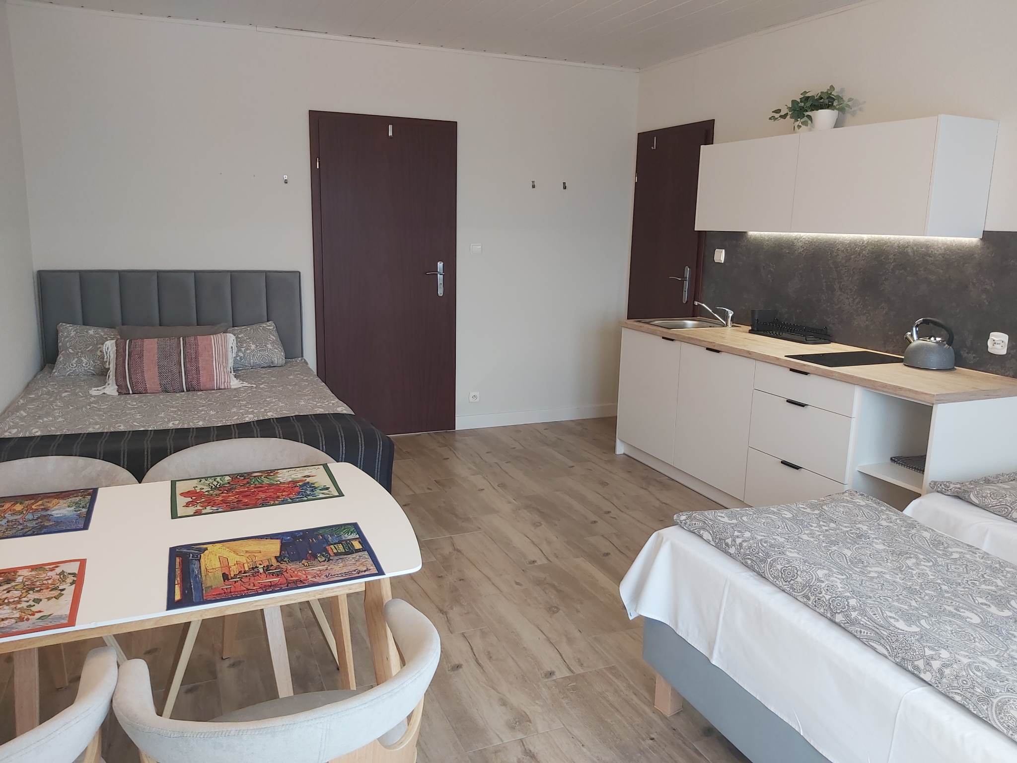 Apartament nr 6