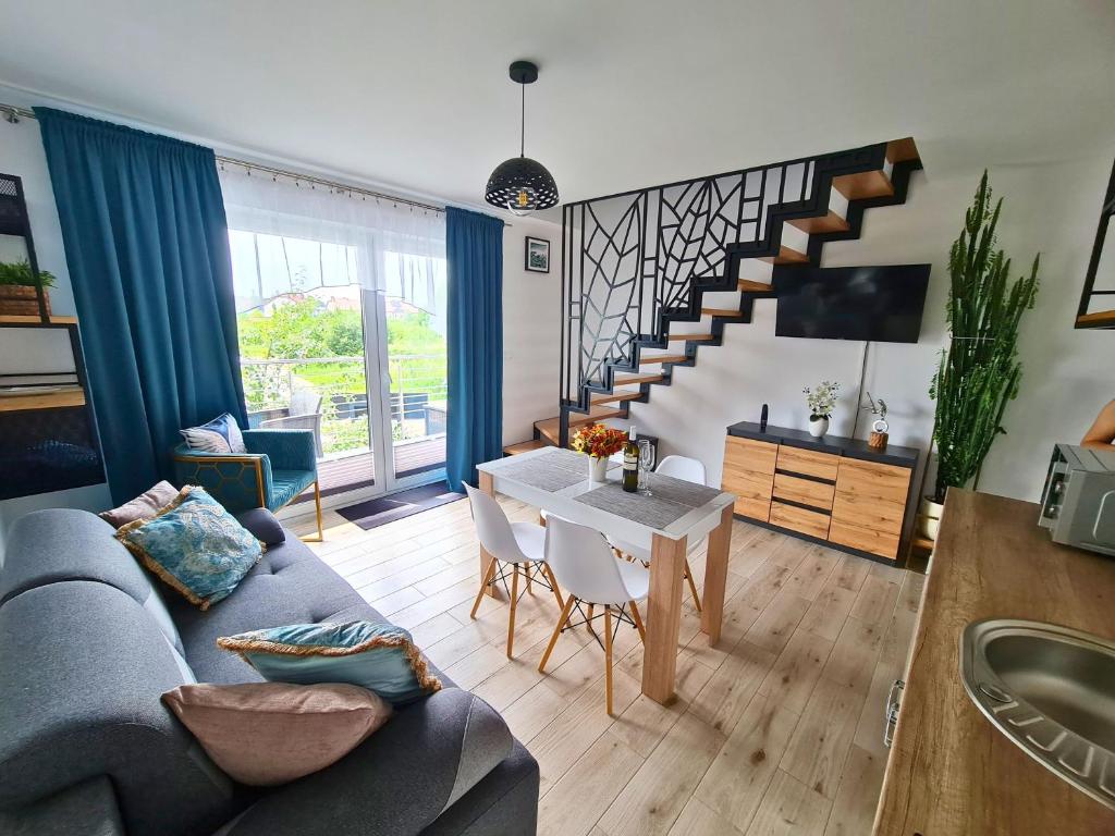 Apartament Turkusowy Superior, max 6 os. (2 sypialnie) I piętro