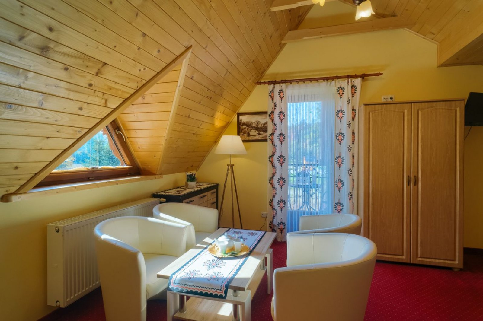 Studio 5 osobowe